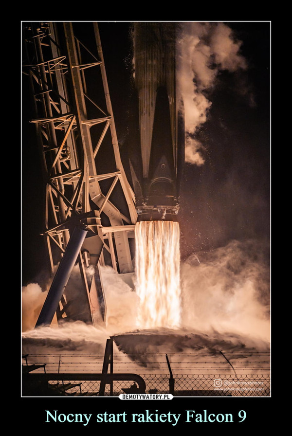 Nocny start rakiety Falcon 9 –  